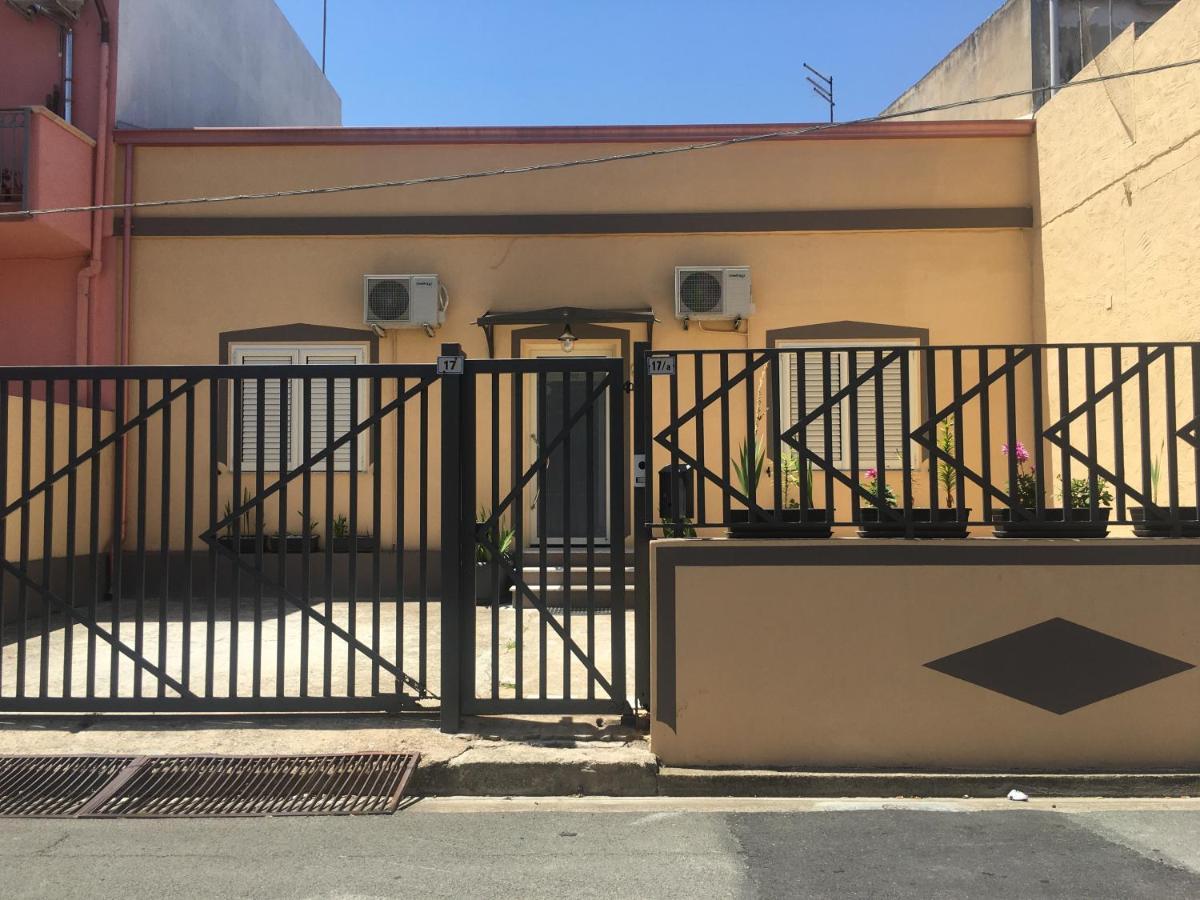 Casa Jole Assemini Exterior foto